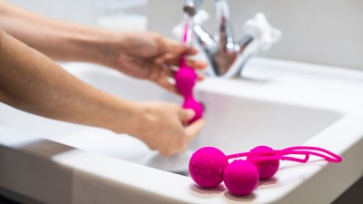 Venušine guličky, únik moču, Kegel Balls