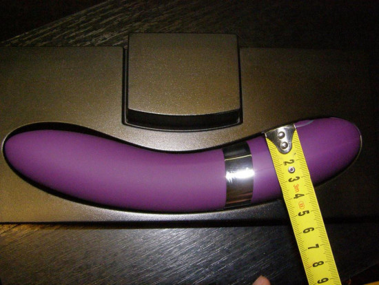 LELO Elise II silikónový vibrátor (22 cm)