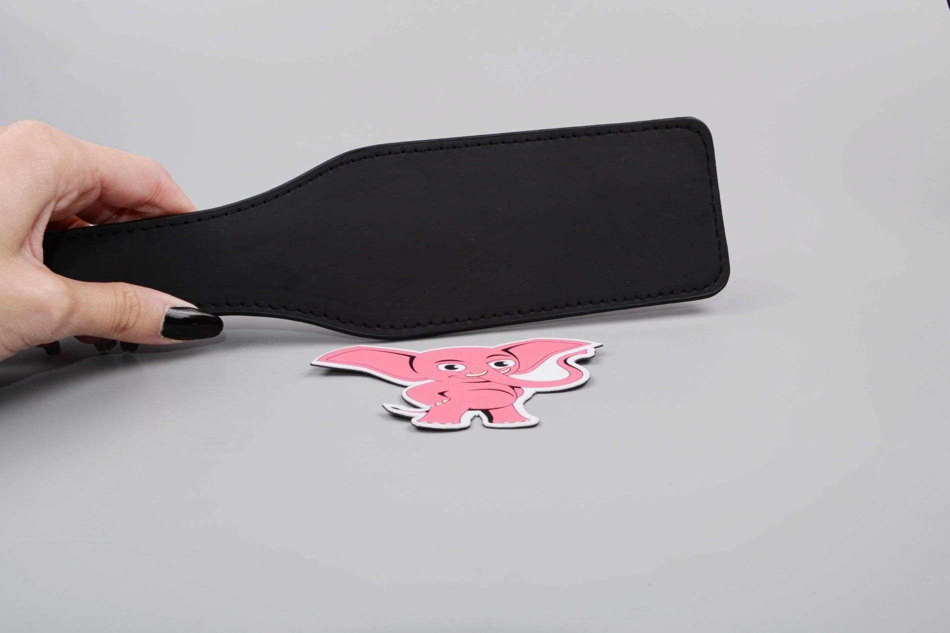 BDSM sada Midnight Temptations, plácačka