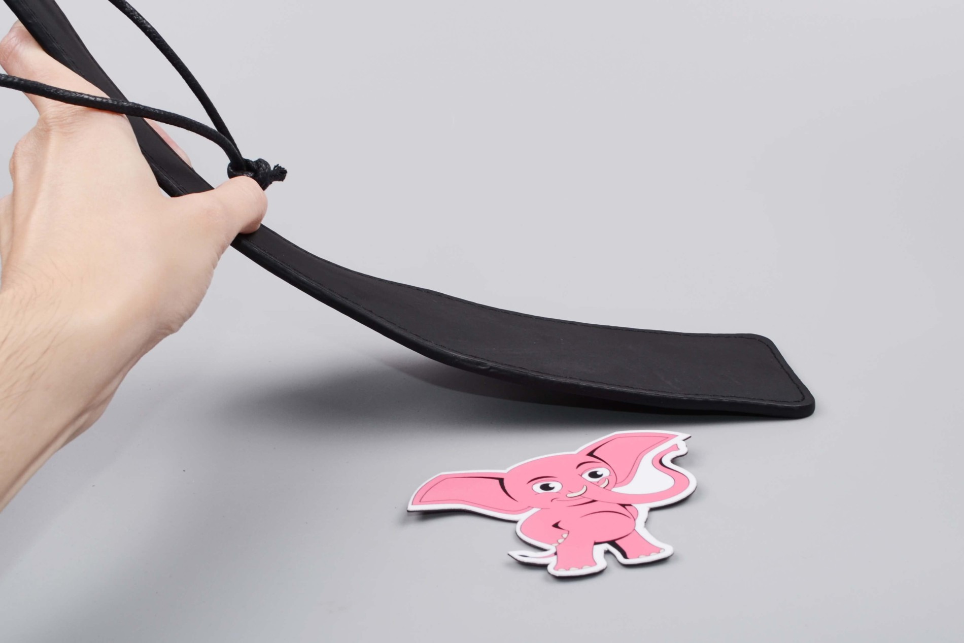 BDSM sada Midnight Temptations, plácačka