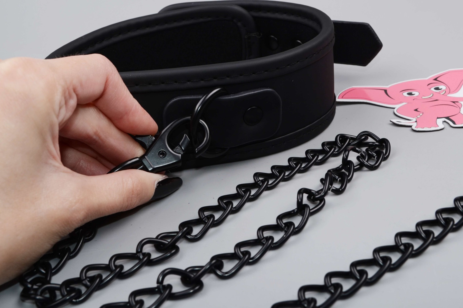 BDSM sada Midnight Temptations, obojok s vodítkom