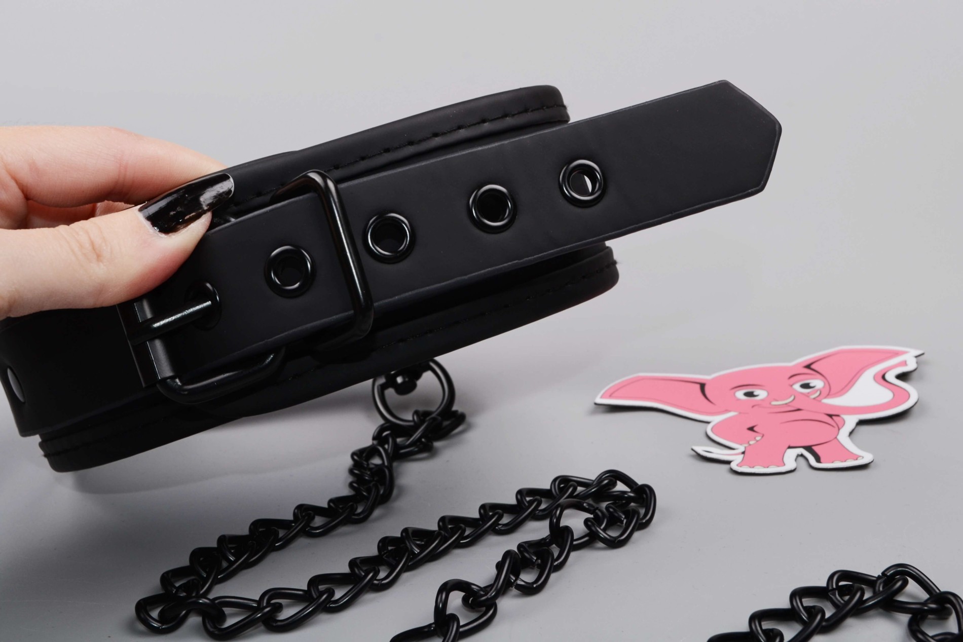 BDSM sada Midnight Temptations, obojok s vodítkom