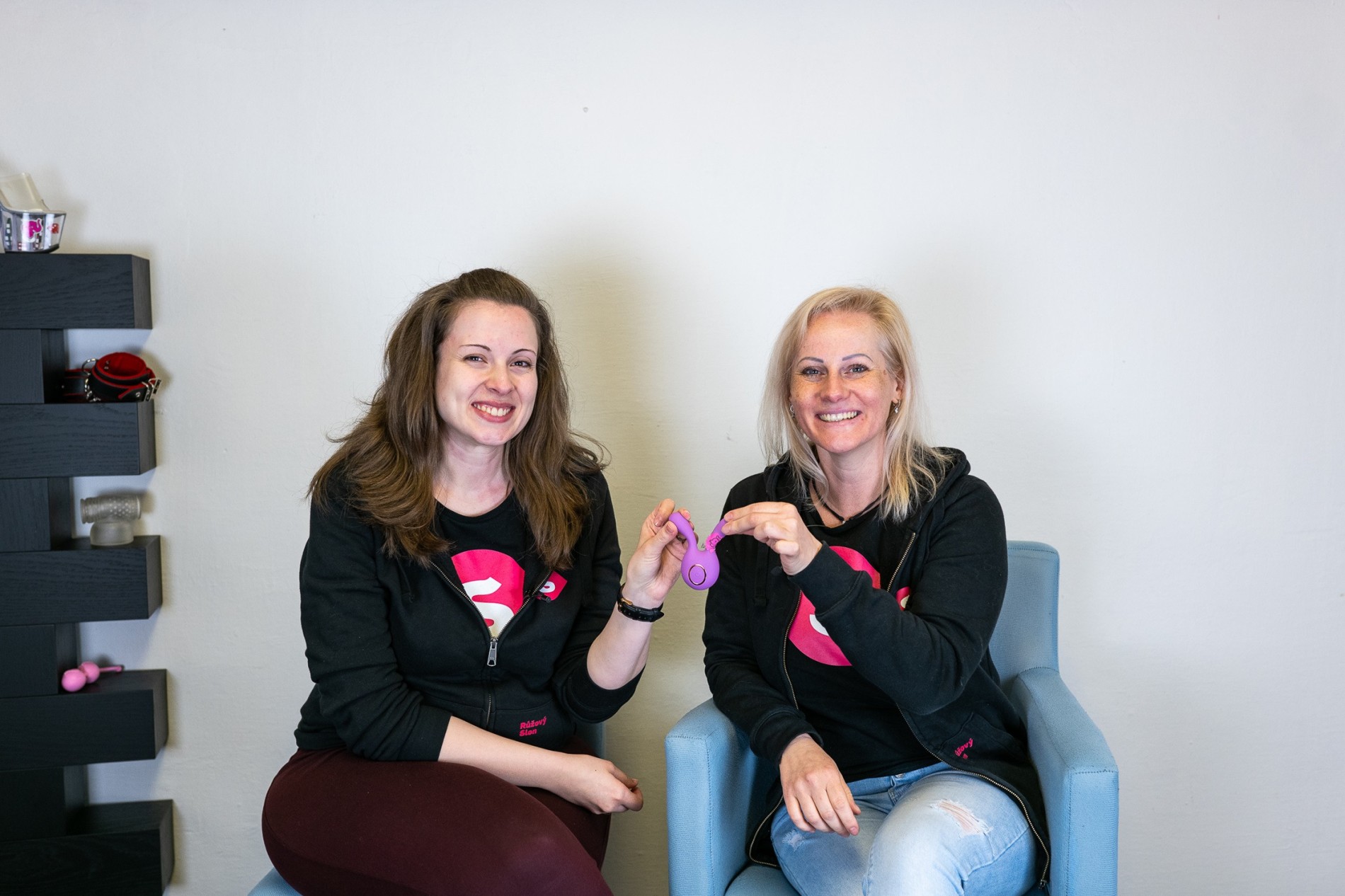 Uškový vibrátor Little Bunny (10,2 cm)