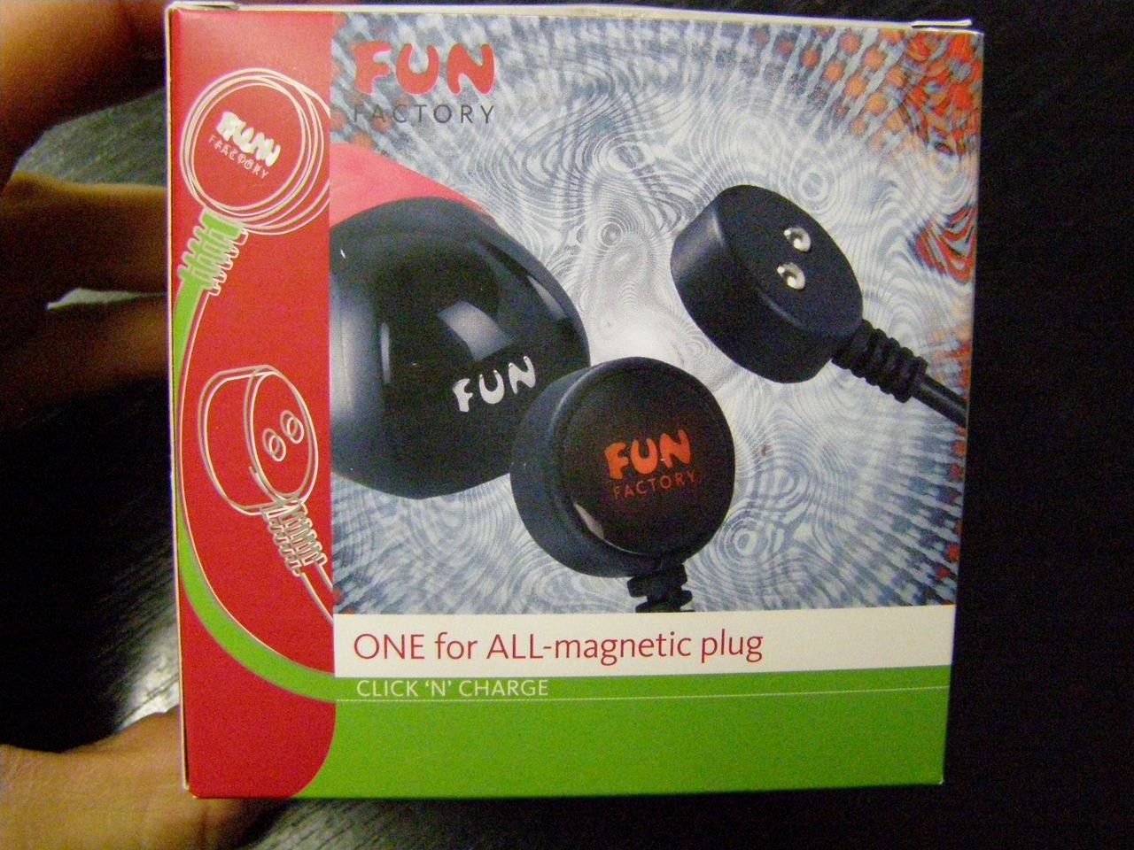 Vibrátor Delight Click 'n Charge - čiernobiely