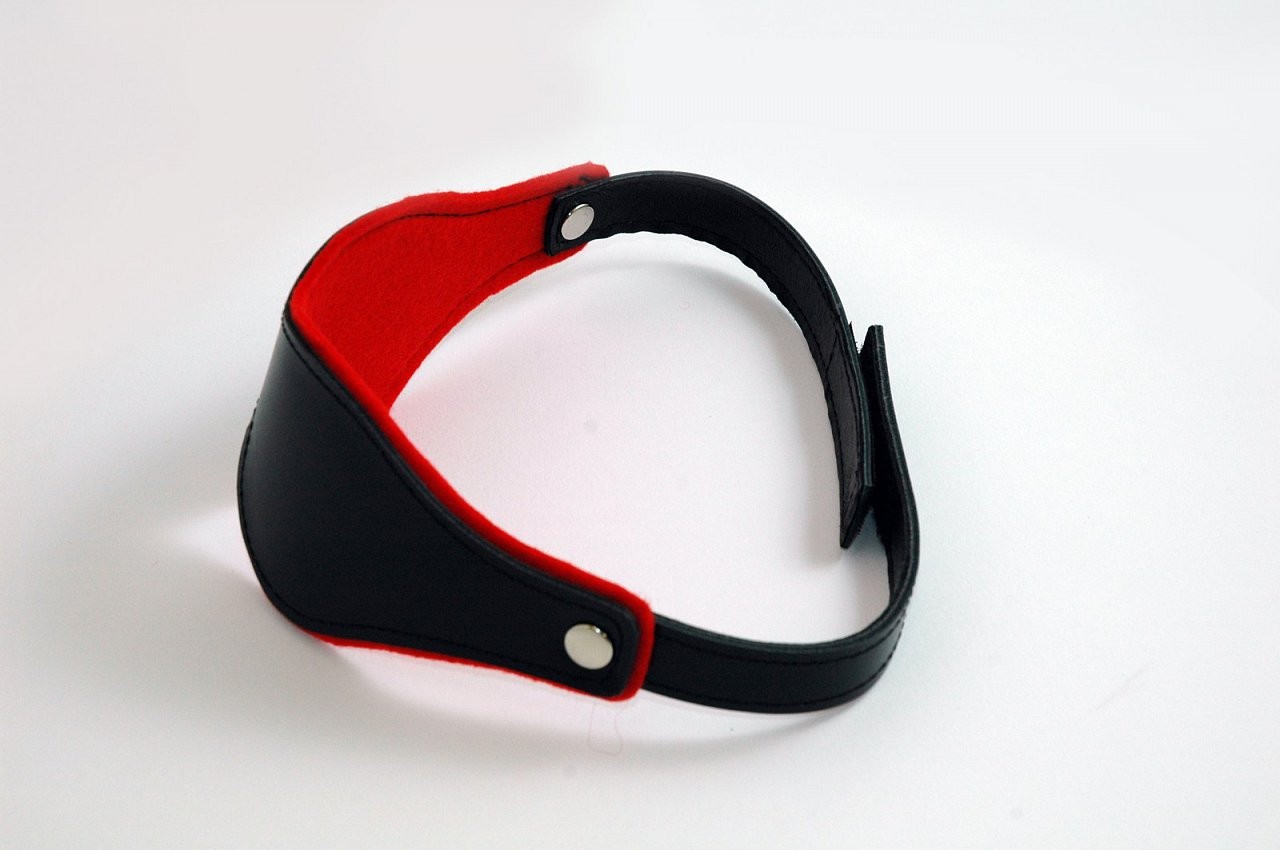 Kožená maska na oči BlackRed