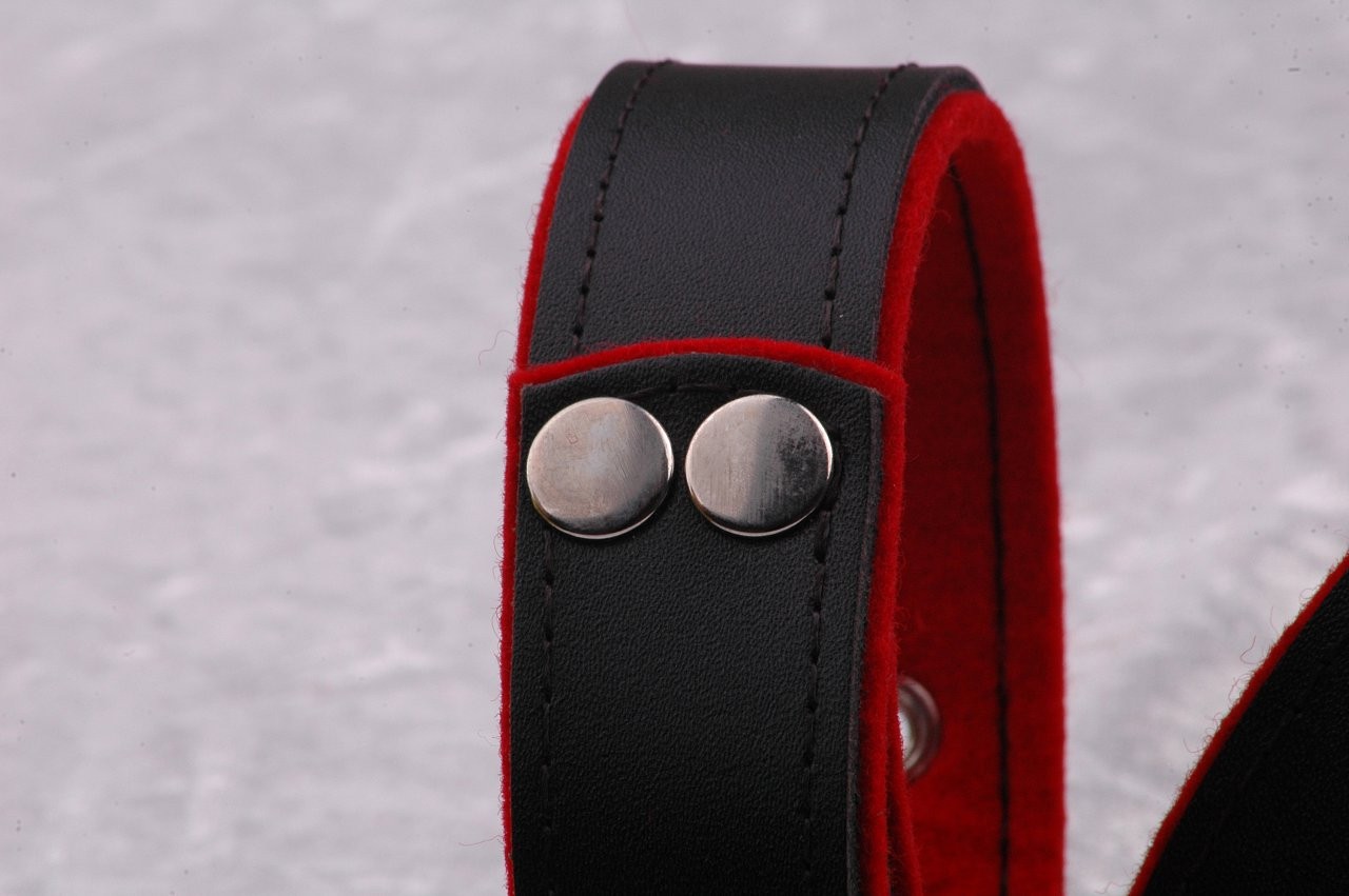 Kožená putá na ruky a nohy BlackRed