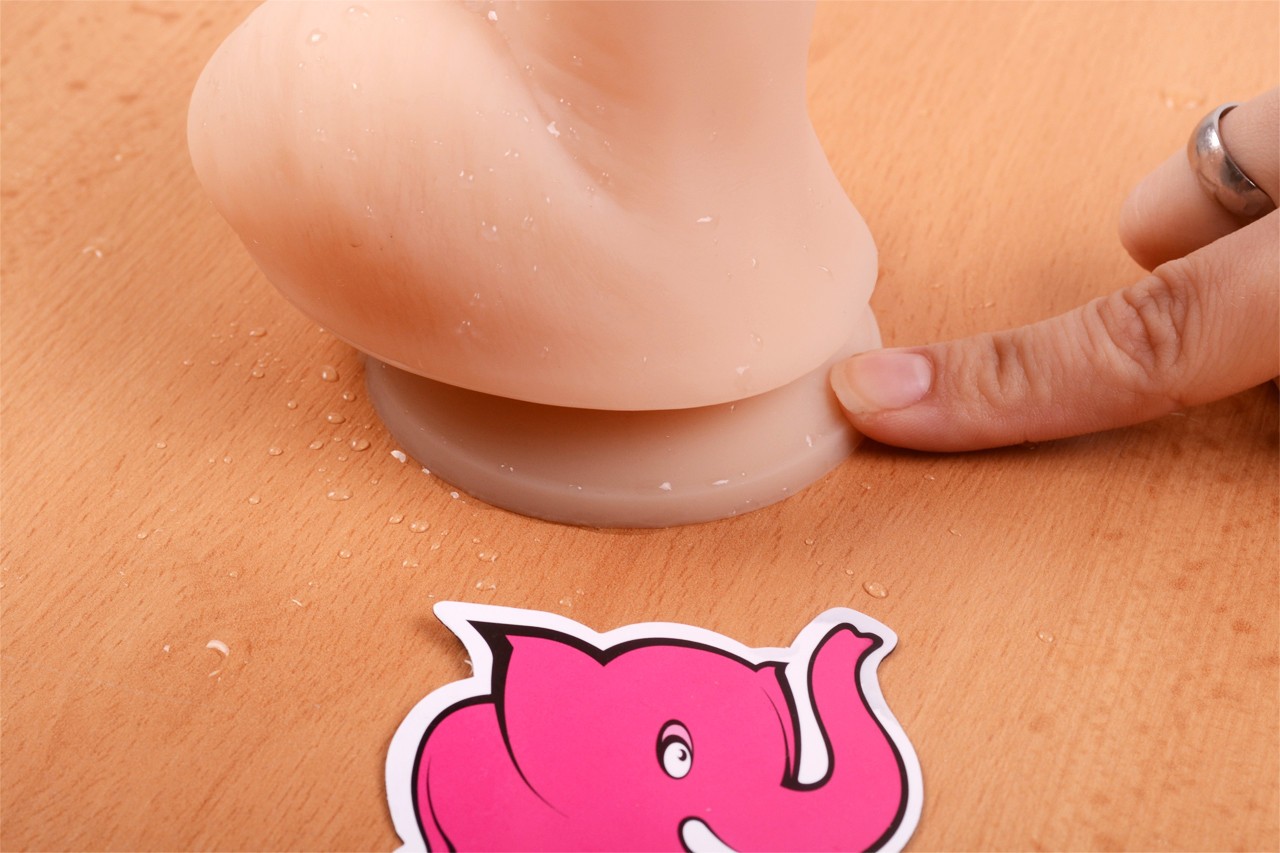 BOOM silikónové dildo Robert Rosenberg - prísavka