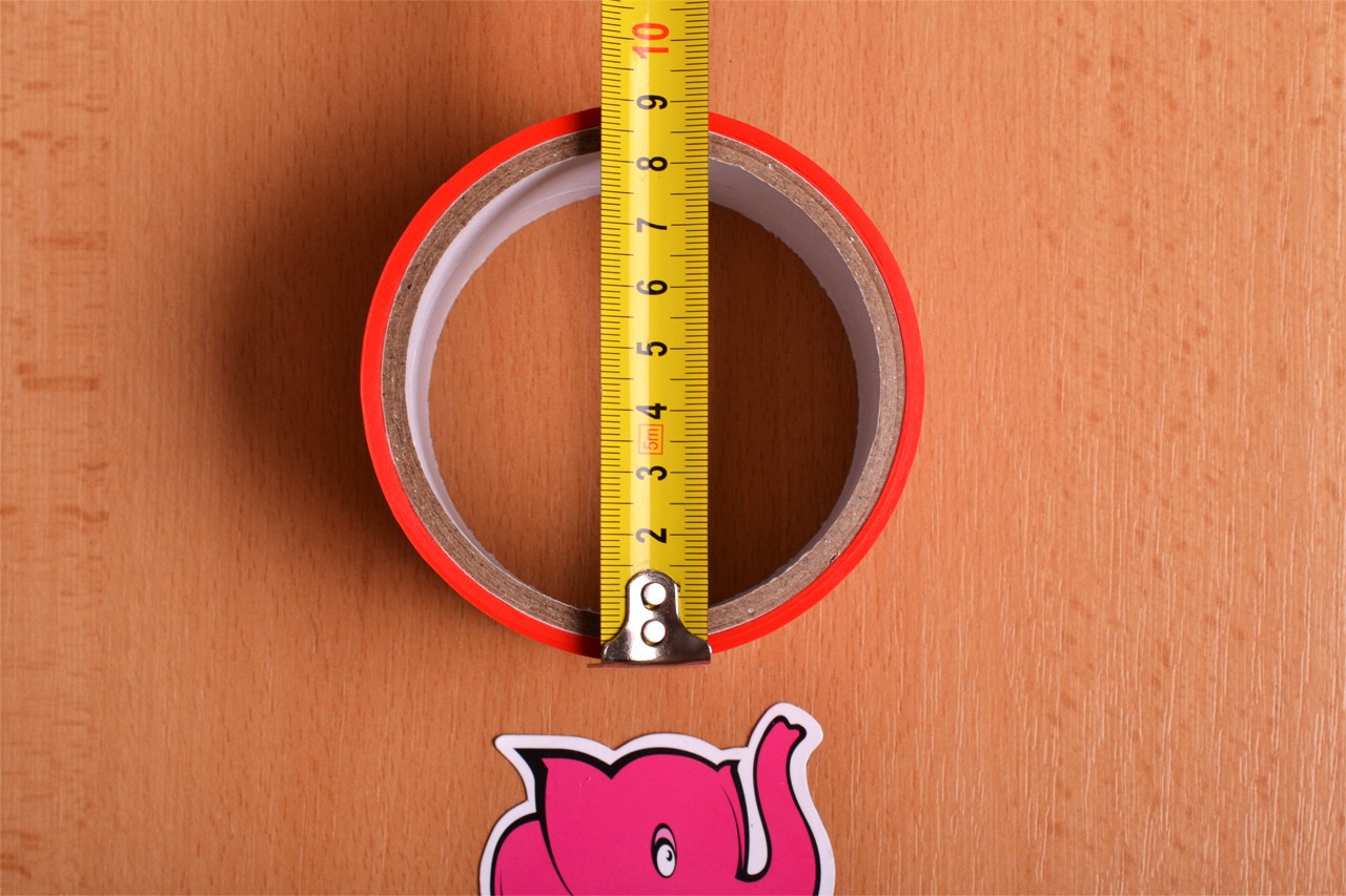 Bondážna páska Rouge - meriame priemer pásky