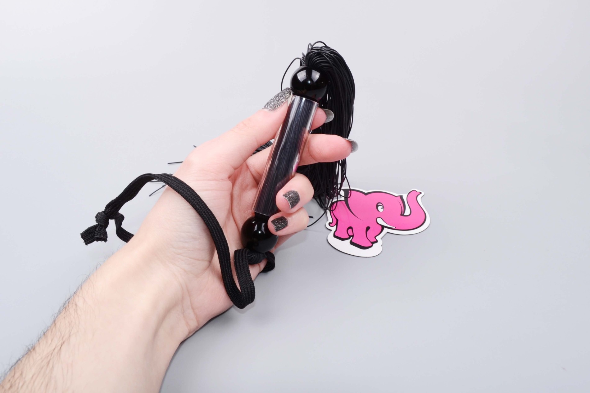 Silikónové pokarhania Little Devil (26 cm), v ruke