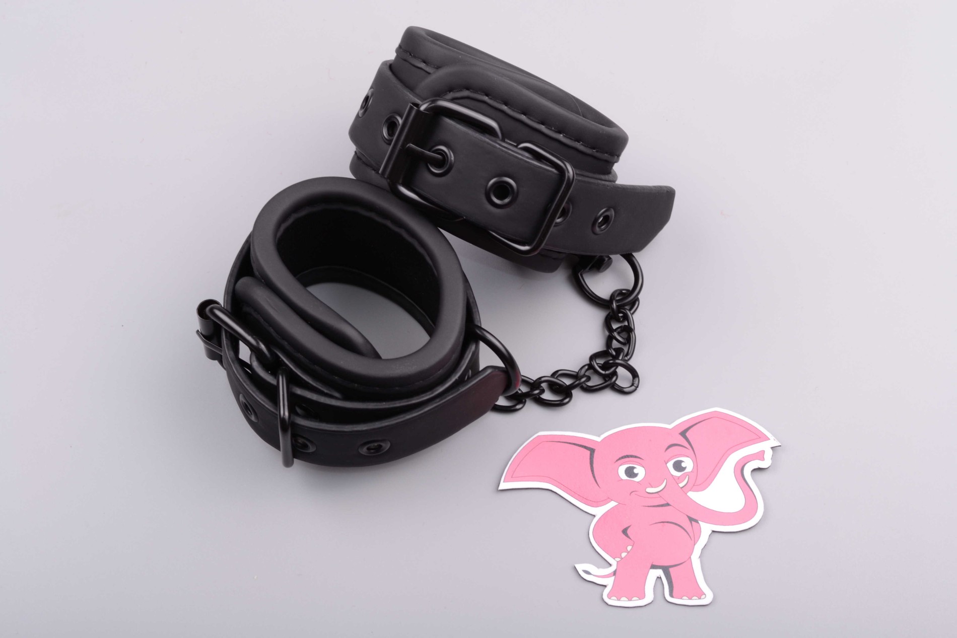 Koženkové putá Black Velour