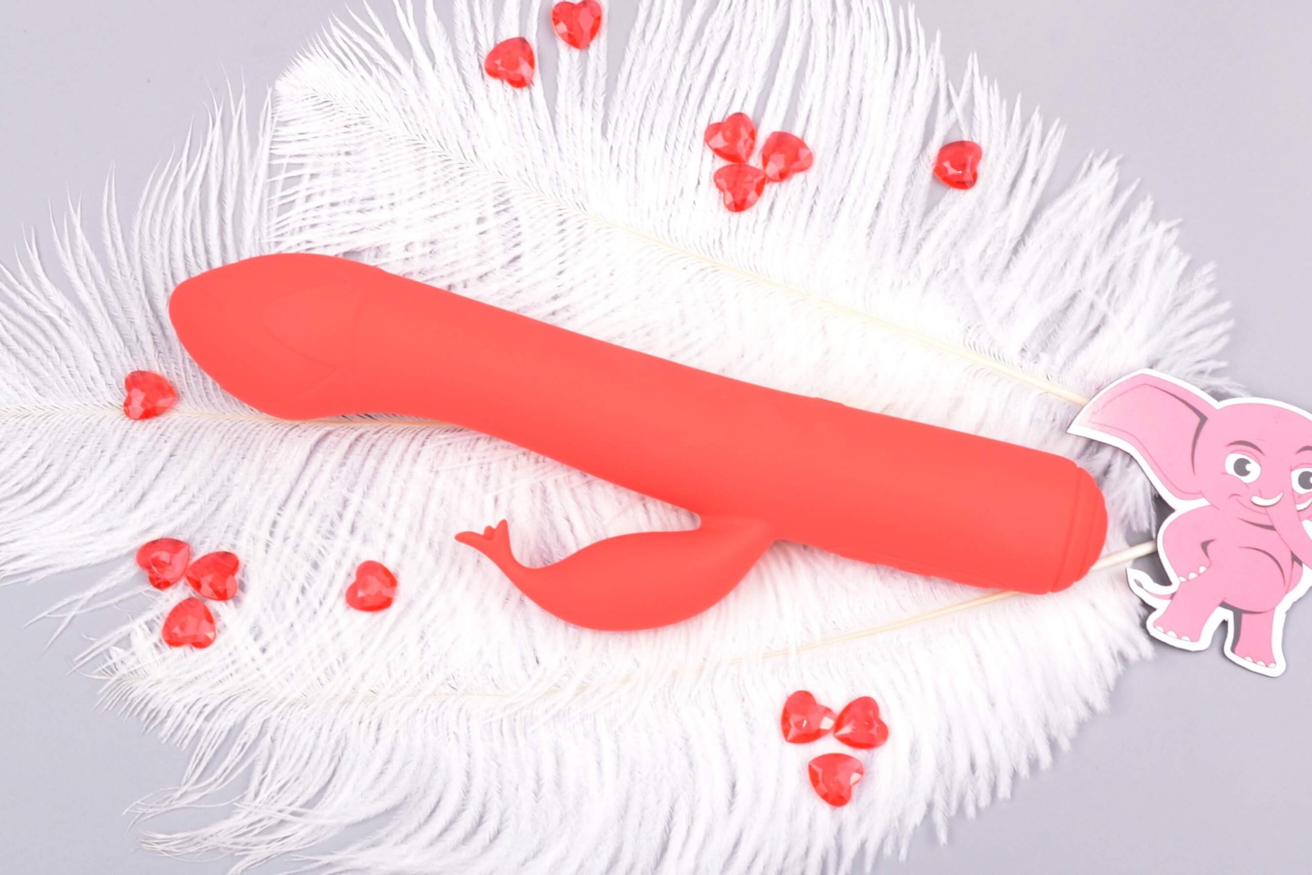 Vibrátor s výbežkom na klitoris Tulip