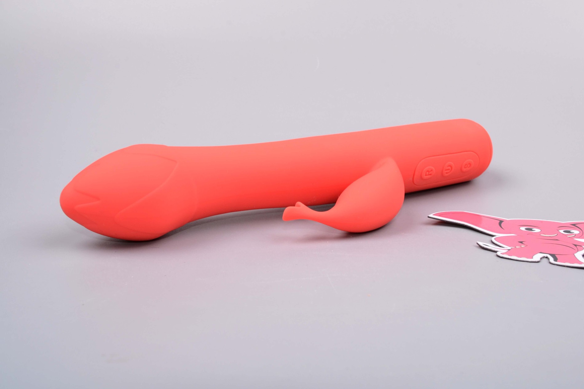 Vibrátor s výbežkom na klitoris Tulip