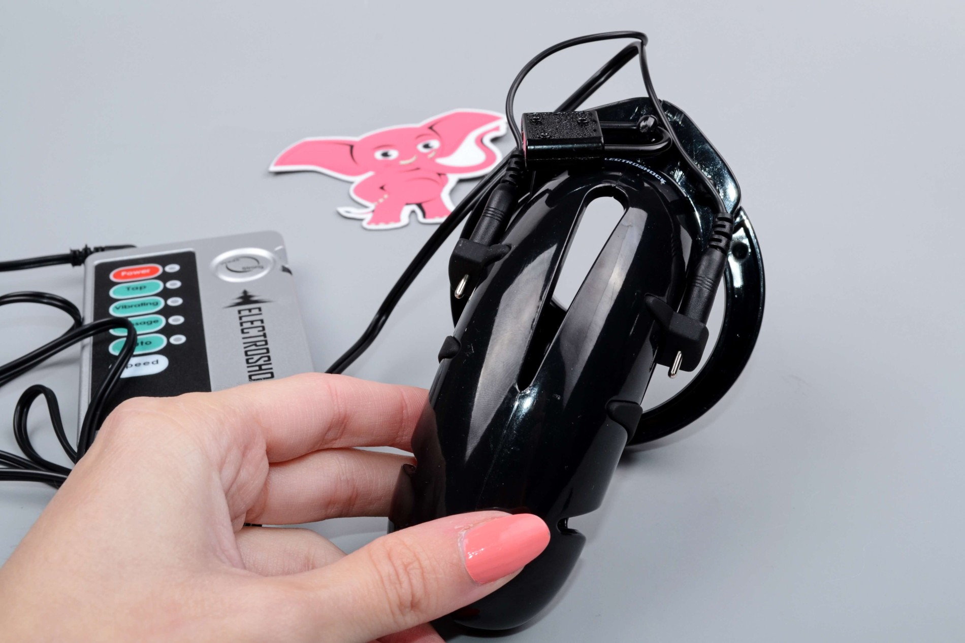 Elektrický pás cudnosti Spark of Obedience s ovládačom