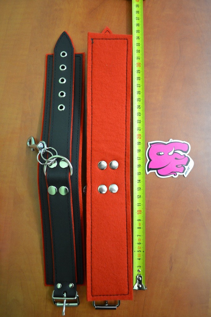 Kožená putá na NOHY, retiazky navyše