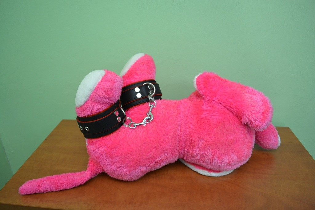 Kožená putá na NOHY, retiazky navyše