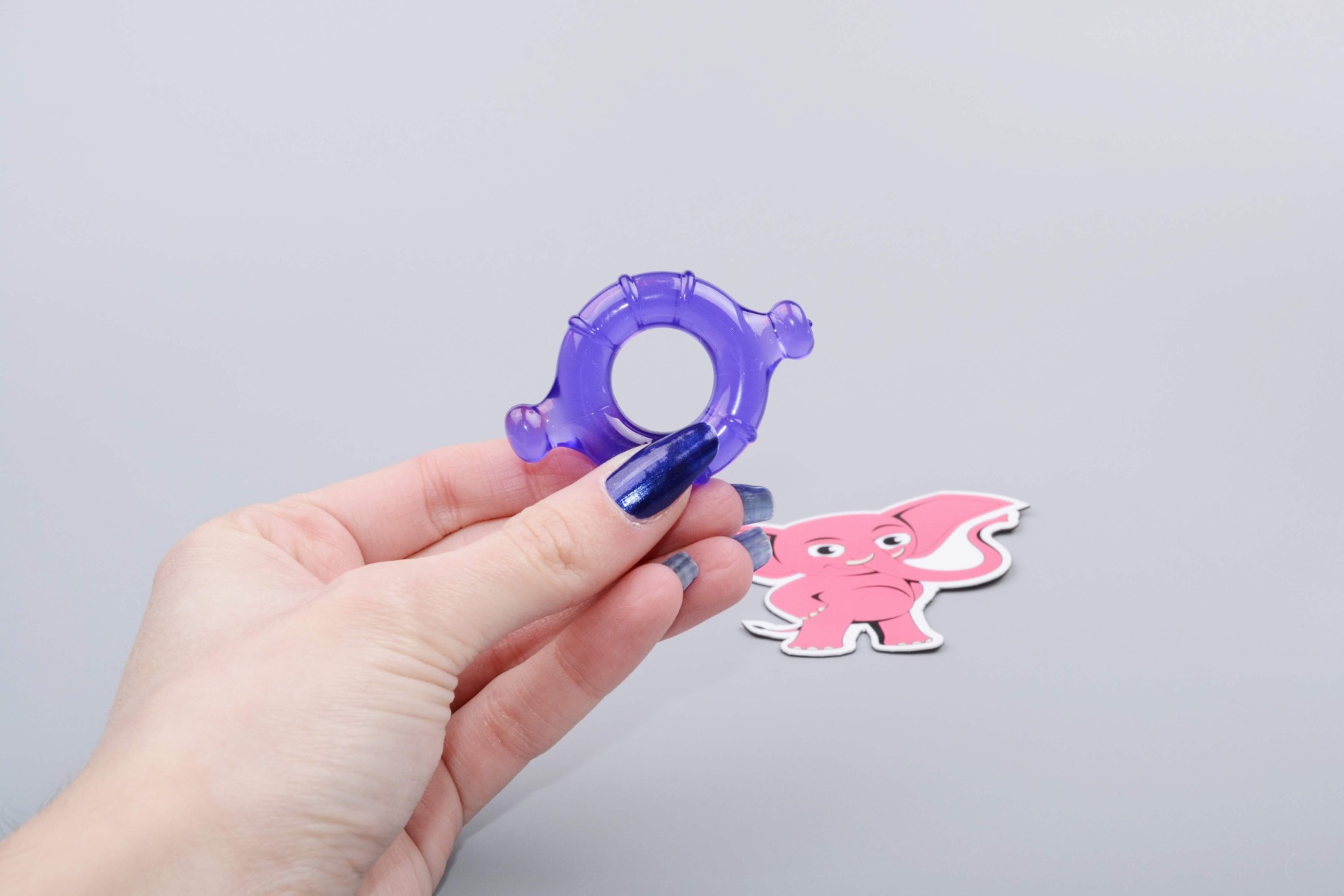 Erekčné krúžky Vitality - sada 4 pomôcok, v ruke