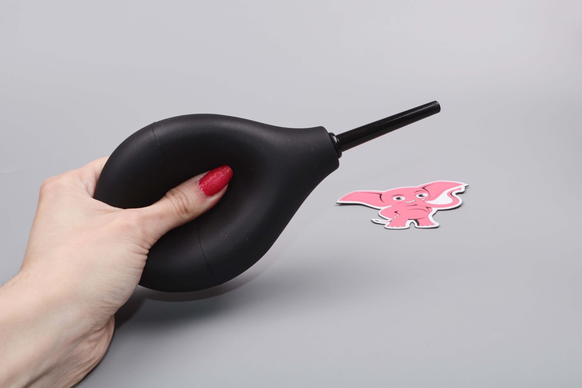 Klystír Anal Cleanix (225 ml), v ruke