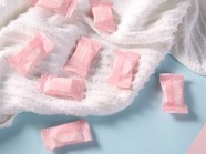 Instantné vlhčené obrúsky Silky Swipe (50 ks)