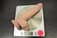 Dildo s prísavkou a semenníkmi Silicone (18 cm), na váhe