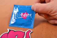 Kondom Adore – starší balení