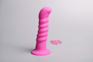 Silikónové dildo s prísavkou Hot Pink (18 cm)